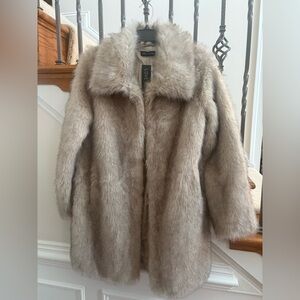 Love Token Women's Luxurious Faux Fur Teddy Jacket - Cream